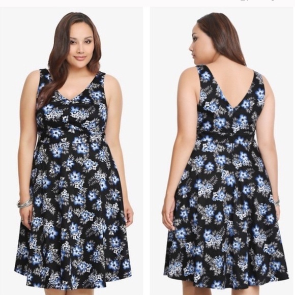 torrid hawaiian dress